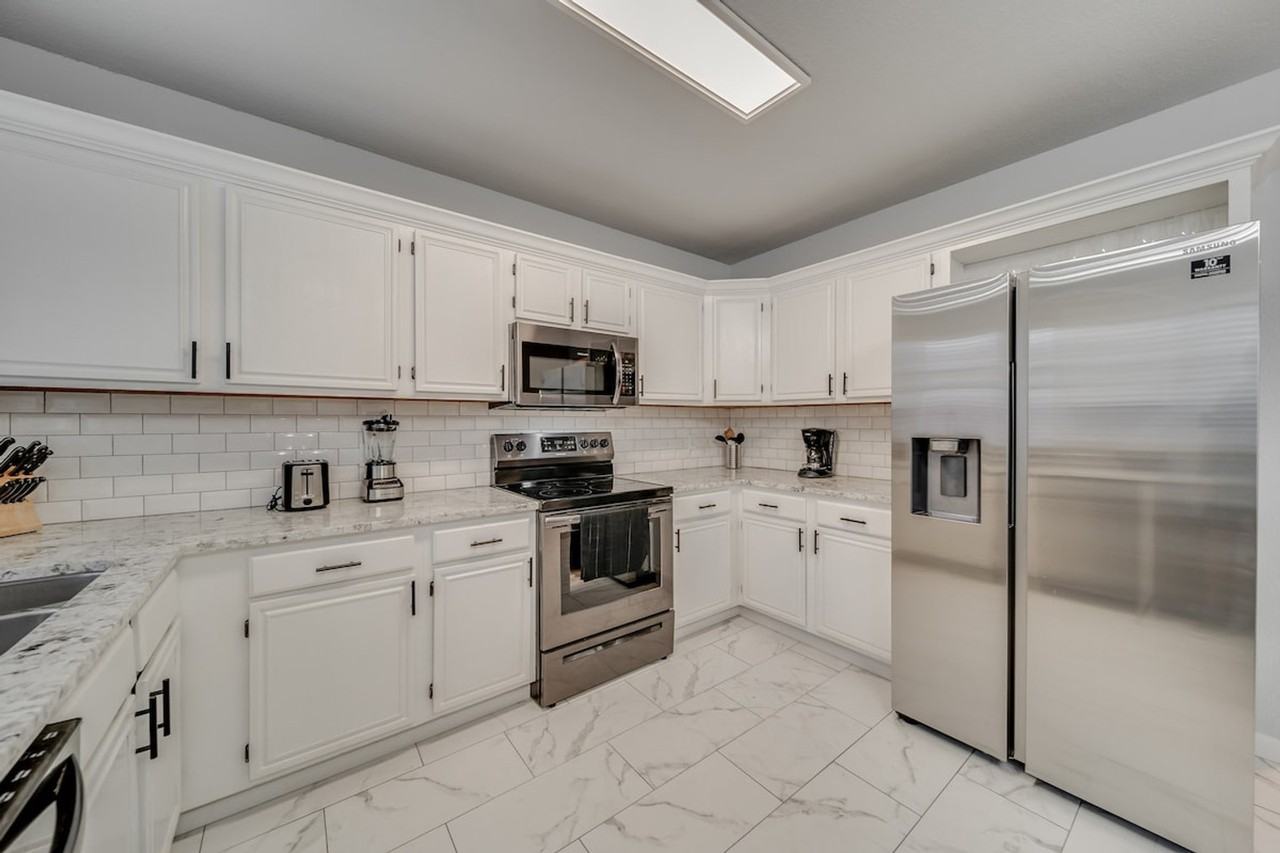 843 Sonora Ln #1056393P - Photo 4 of 31