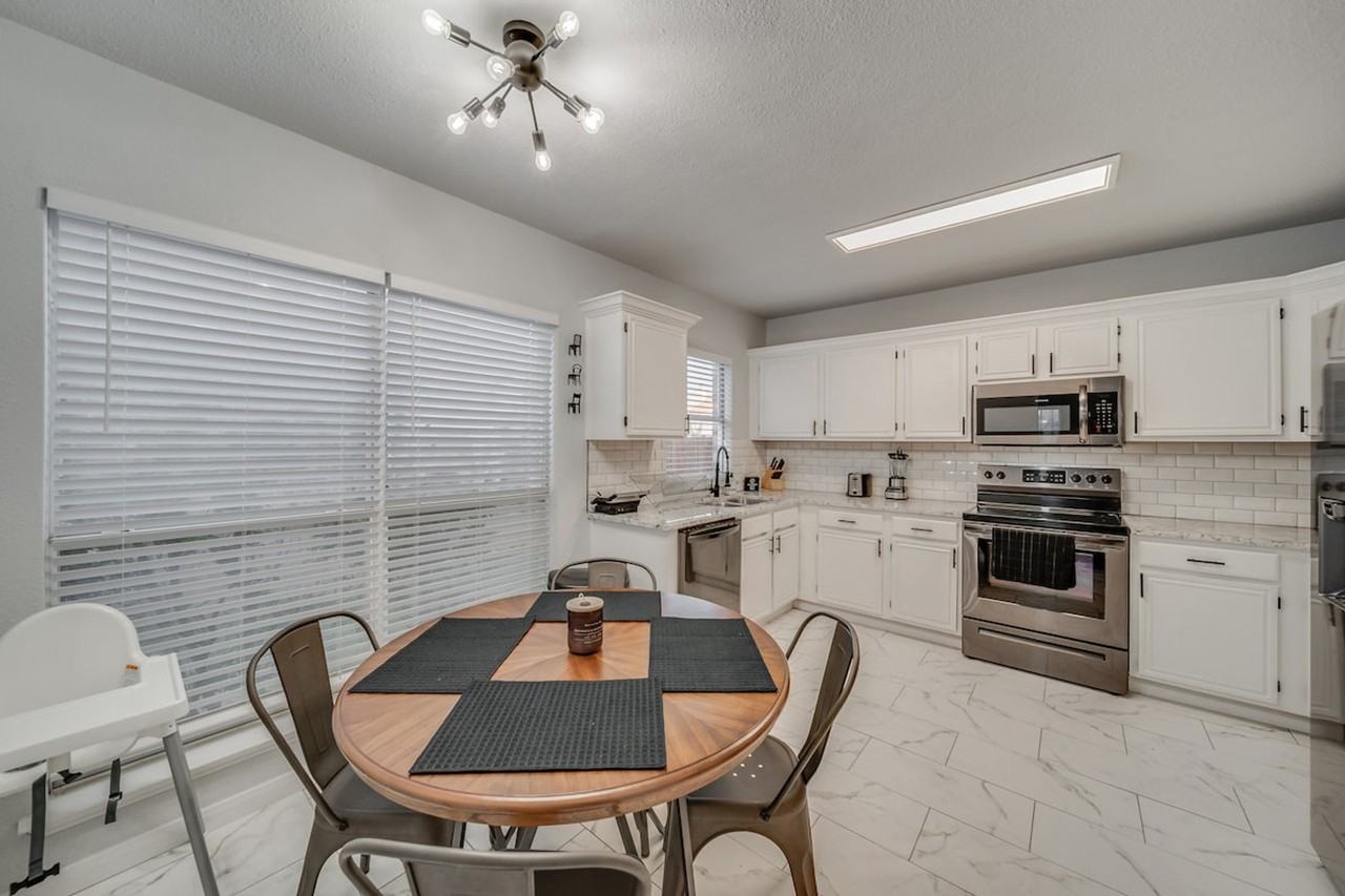 843 Sonora Ln #1056393P - Photo 6 of 31