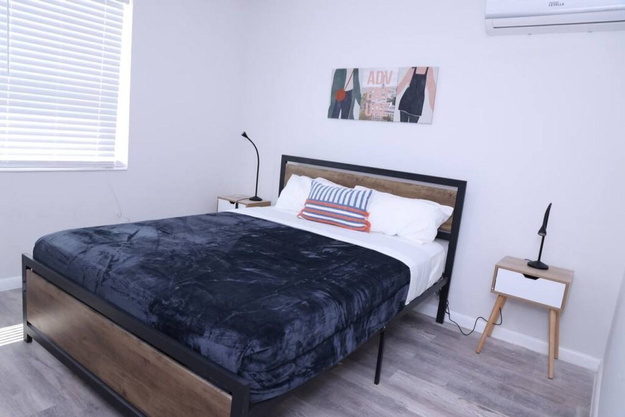 1109 Sw 37th Ave #1056520P - Photo 7 of 9