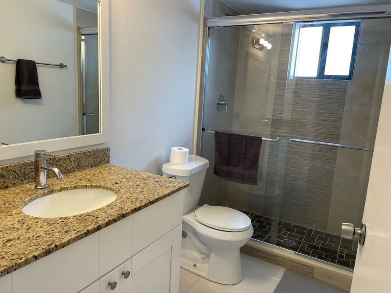 1375 Sw 6th St #1056535P - Photo 5 of 14