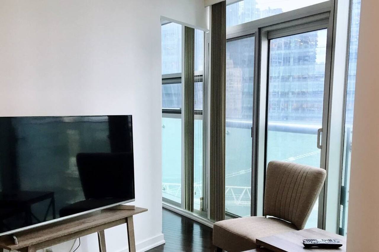 329 Bremner Boulevard #1057553P - Photo 3 of 16