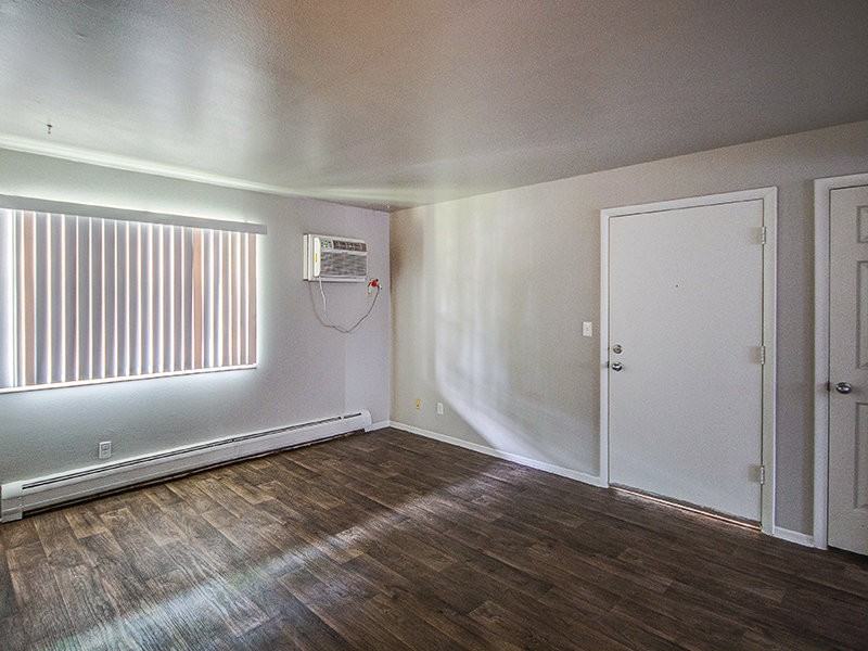 Franklin Flats - Photo 6 of 33