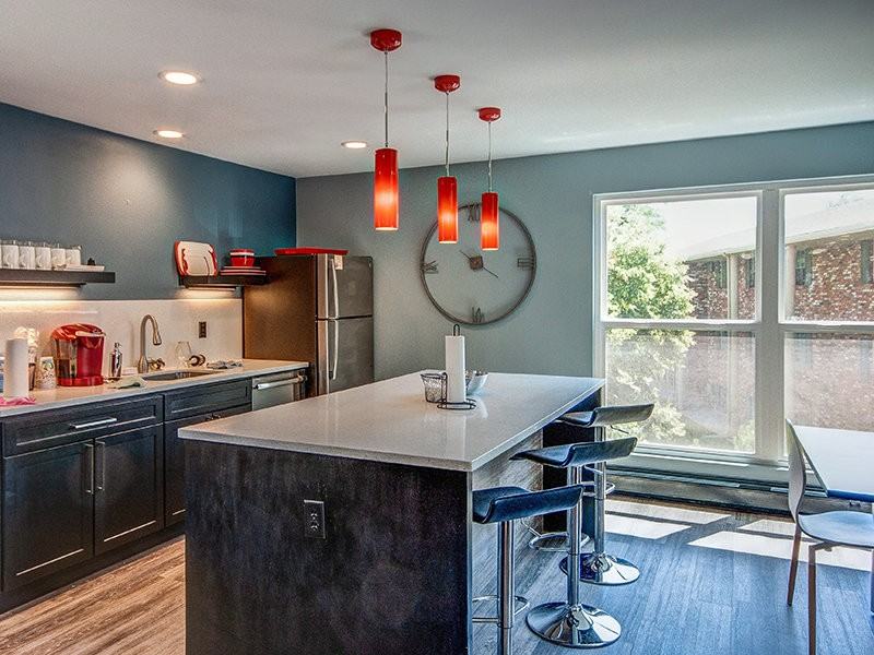 Franklin Flats - Photo 3 of 33