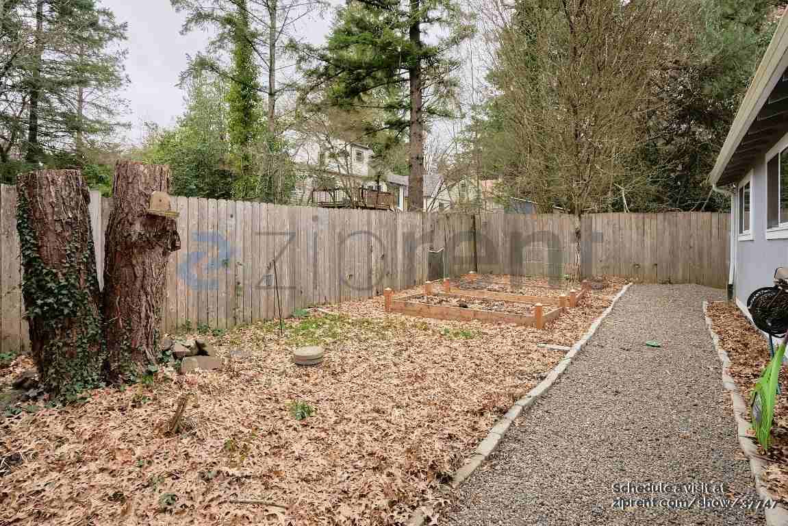 9210 Sw 28th Ave #A - Photo 3 of 23