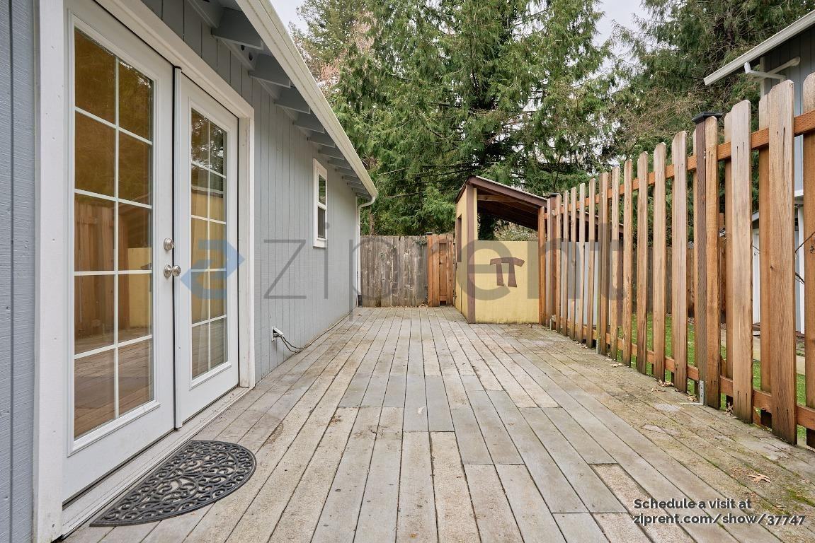 9210 Sw 28th Ave #A - Photo 5 of 23