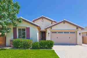 featured image of 20665 E Canary Way