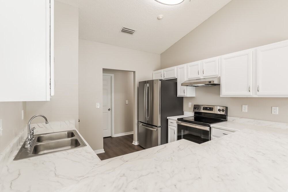 1399 Guardian Dr - Photo 7 of 16