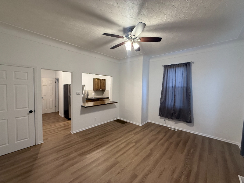 25 S 16th St - Photo 2 of 12