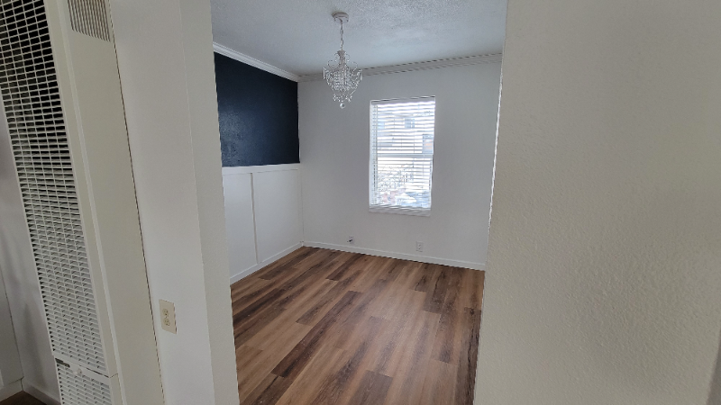 220 E D St #224 - Photo 3 of 7