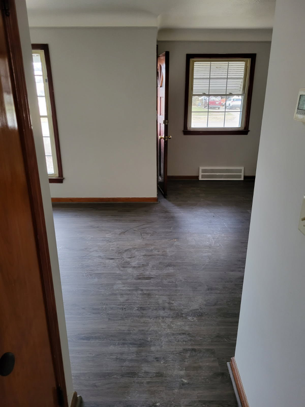 372 Fairway Blvd - Photo 2 of 12