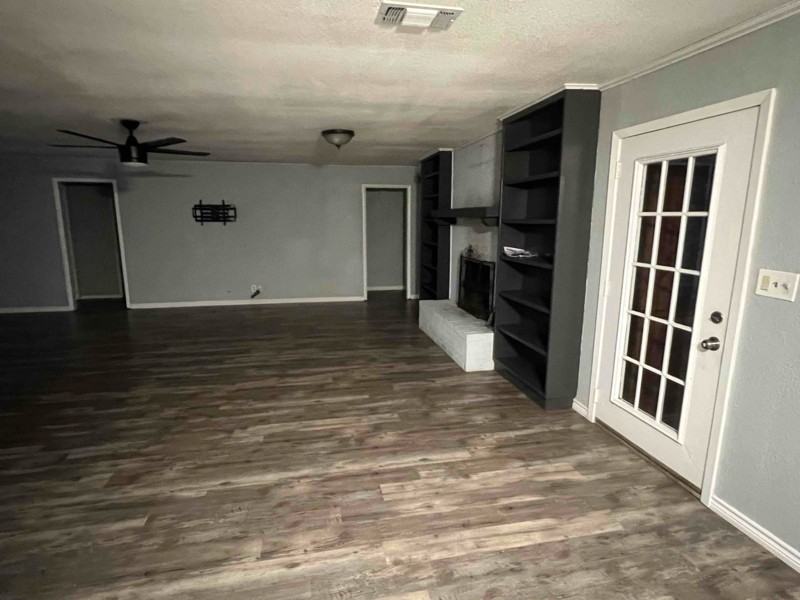 1318 Sherry Ln - Photo 2 of 14