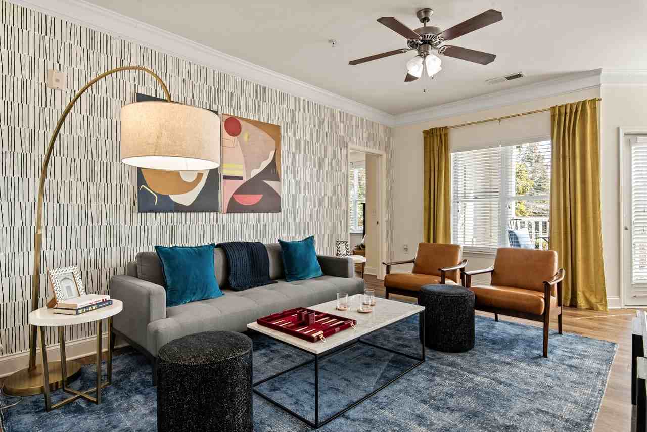 Arwen Vista - Photo 2 of 40