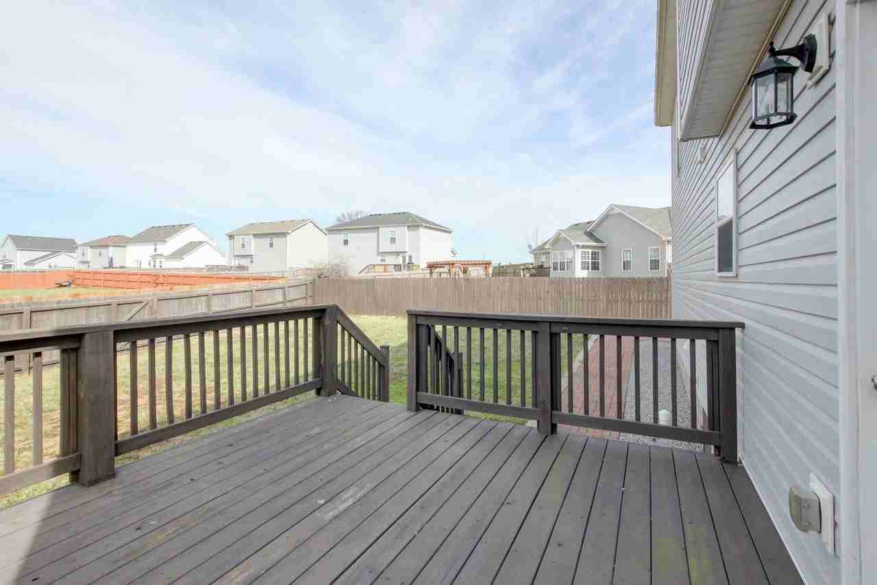 505 Tracy Ln - Photo 4 of 50