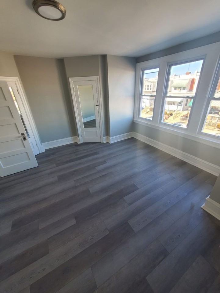 5642 Larchwood Ave - Photo 5 of 19