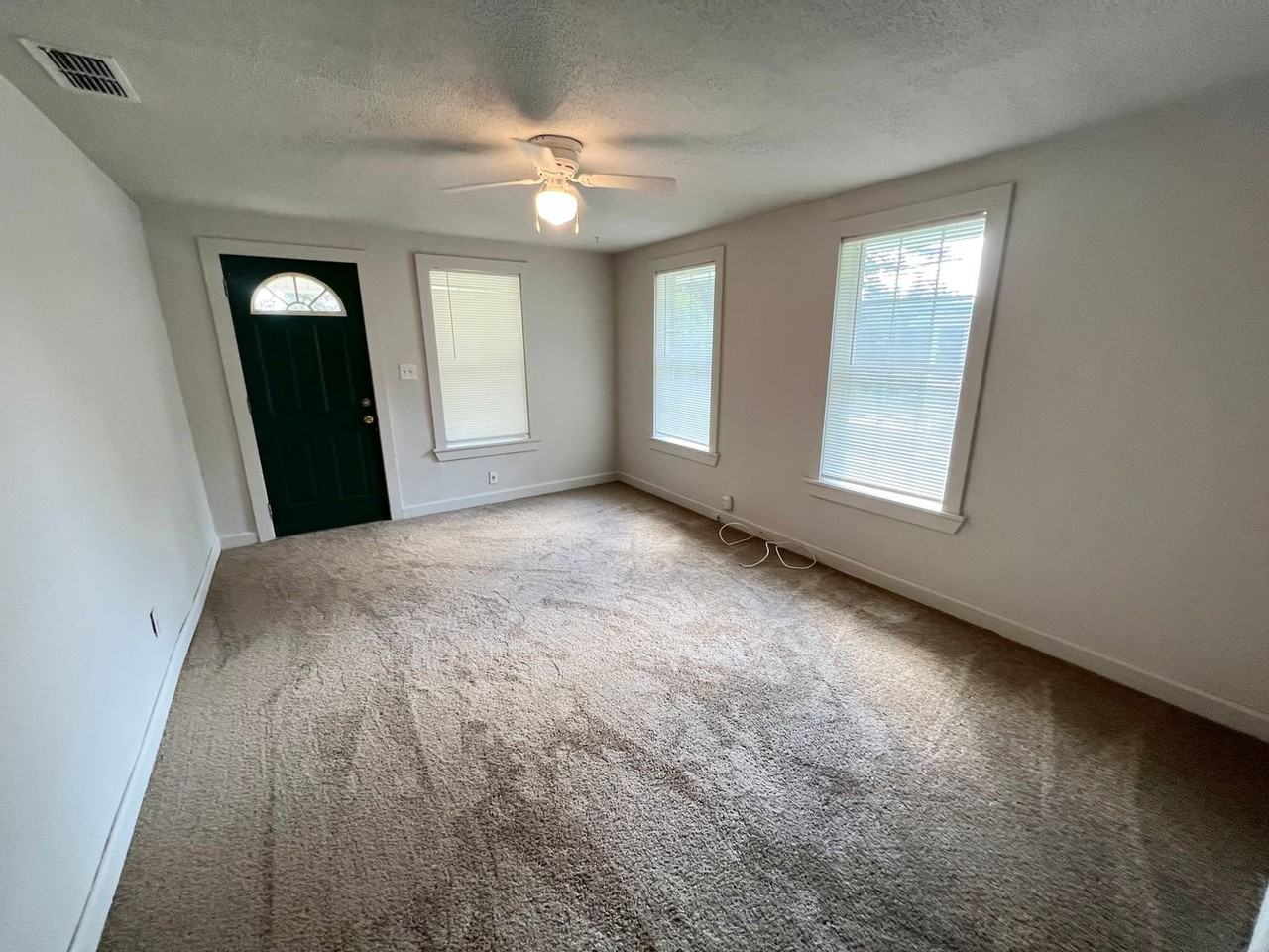 1310 Idaho Street - Photo 6 of 9