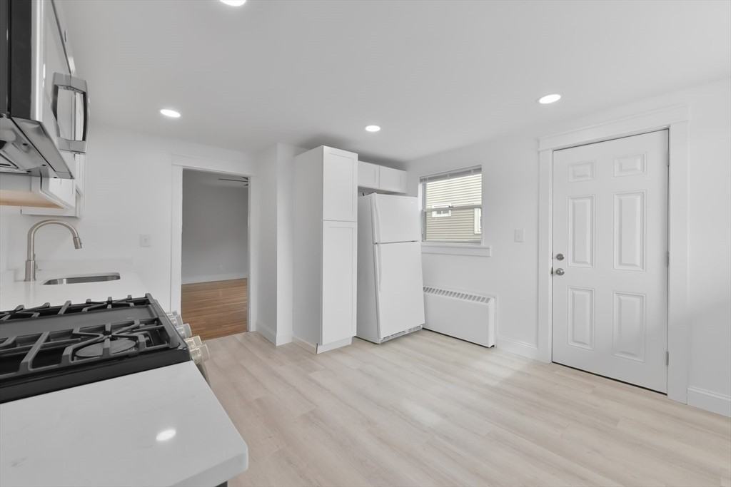 1812 River St #1 - Photo 3 of 14