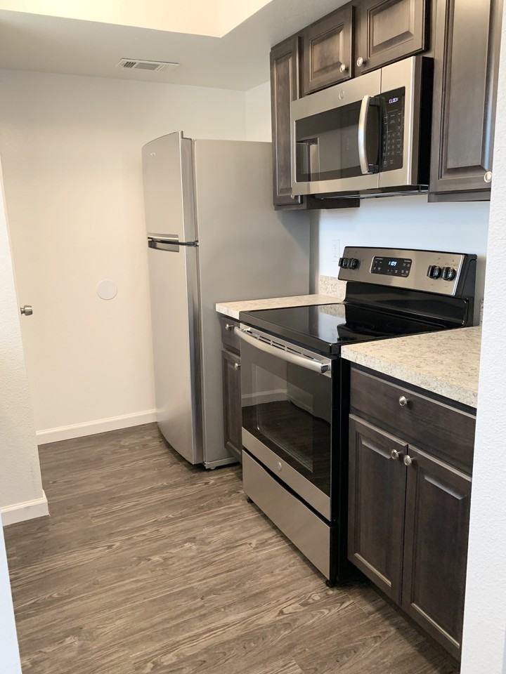 4004 Esters Rd #4004 - Photo 2 of 15