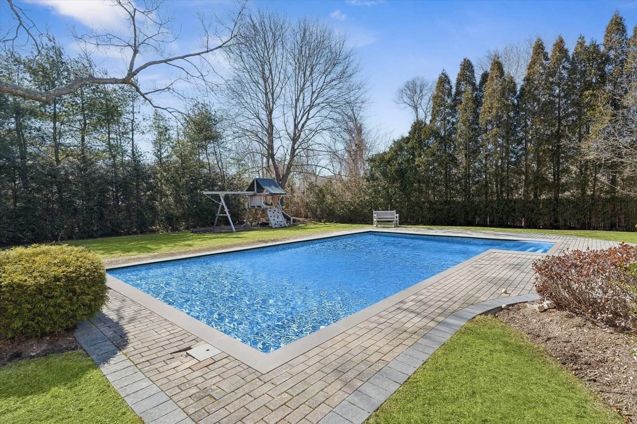 50 Old Meeting House Rd - Photo 4 of 21