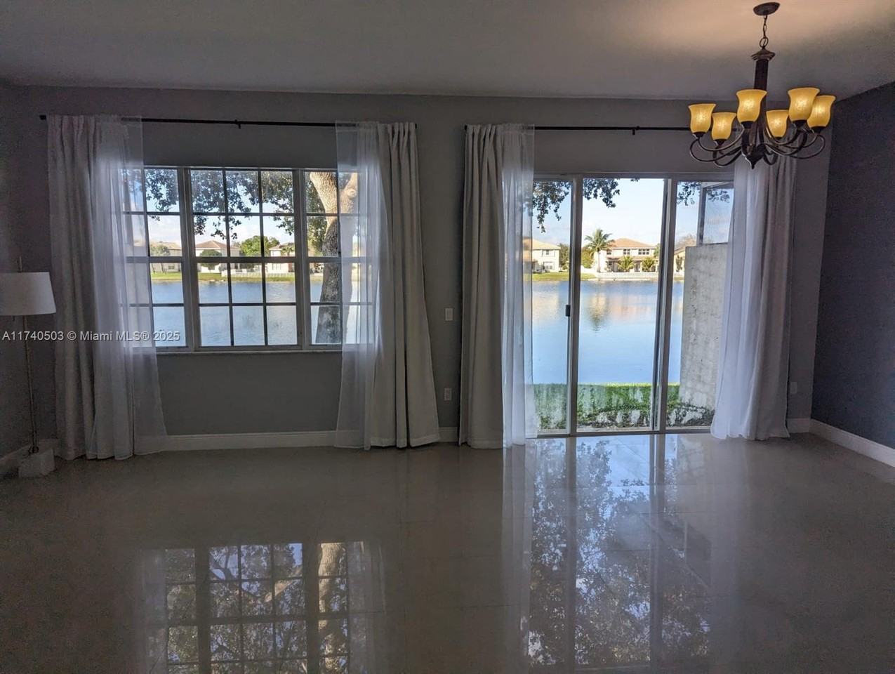 4330 Sw 125th Ln - Photo 2 of 8