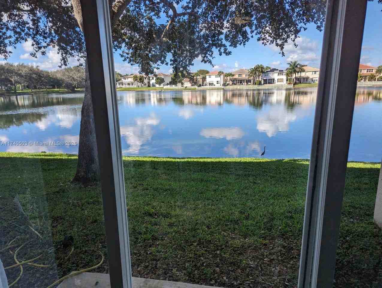 4330 Sw 125th Ln - Photo 3 of 8