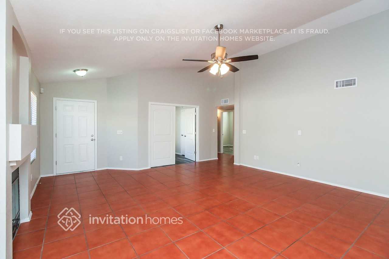 74 S Crestview St - Photo 2 of 16