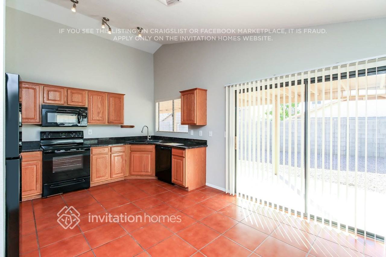 74 S Crestview St - Photo 6 of 16