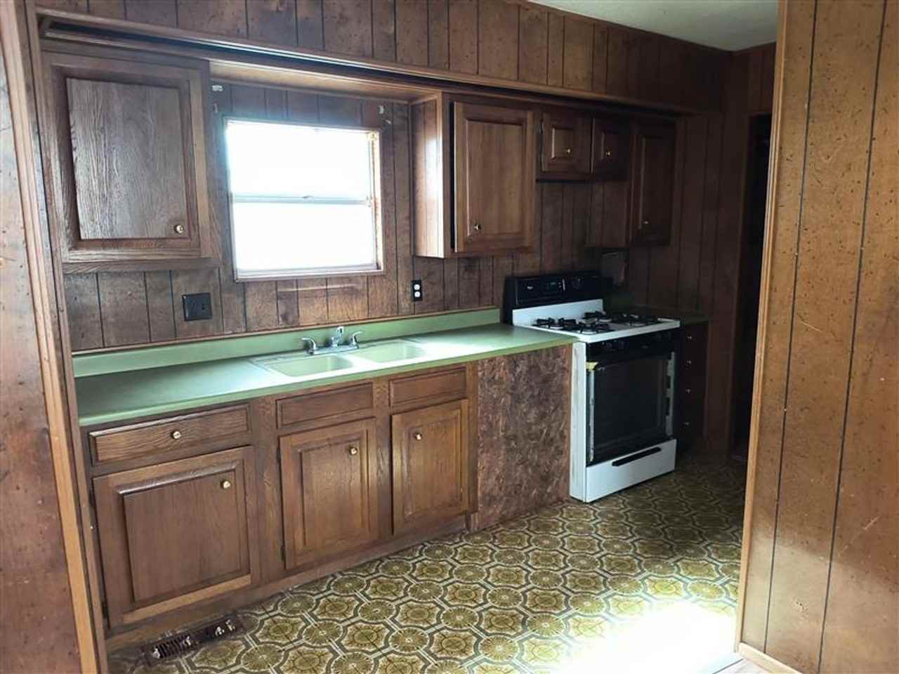 Cactus Lane Mobile Home Park - Photo 2 of 33