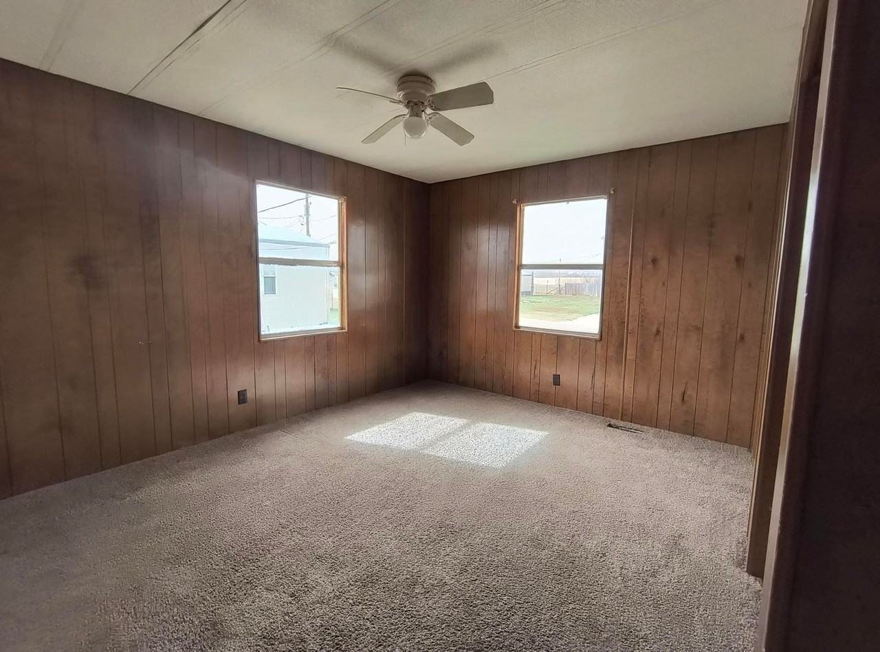 Cactus Lane Mobile Home Park - Photo 4 of 33