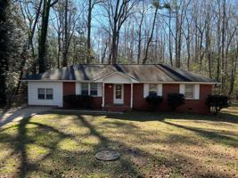 featured image of 2444 Woodhaven Rd