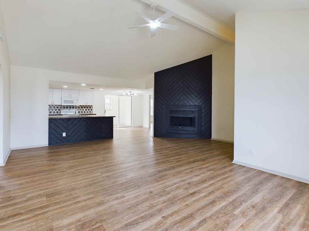 49 Terrace Dr - Photo 4 of 14