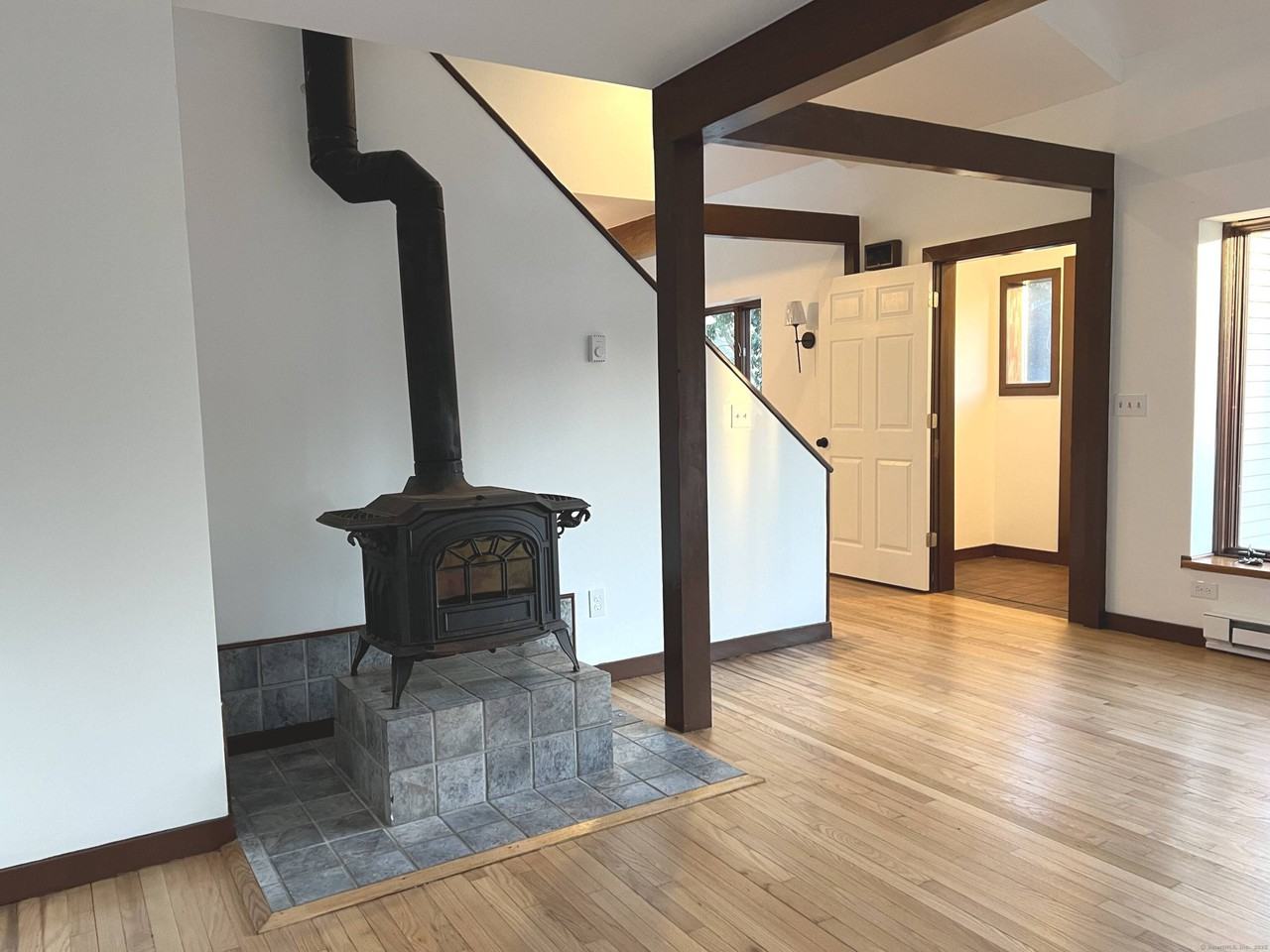 107 Mulberry St - Photo 2 of 36