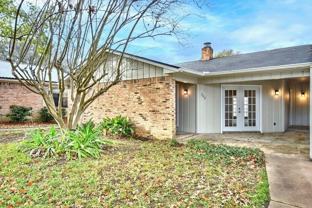 702 S Chappell Hill St - Photo 1 of 1