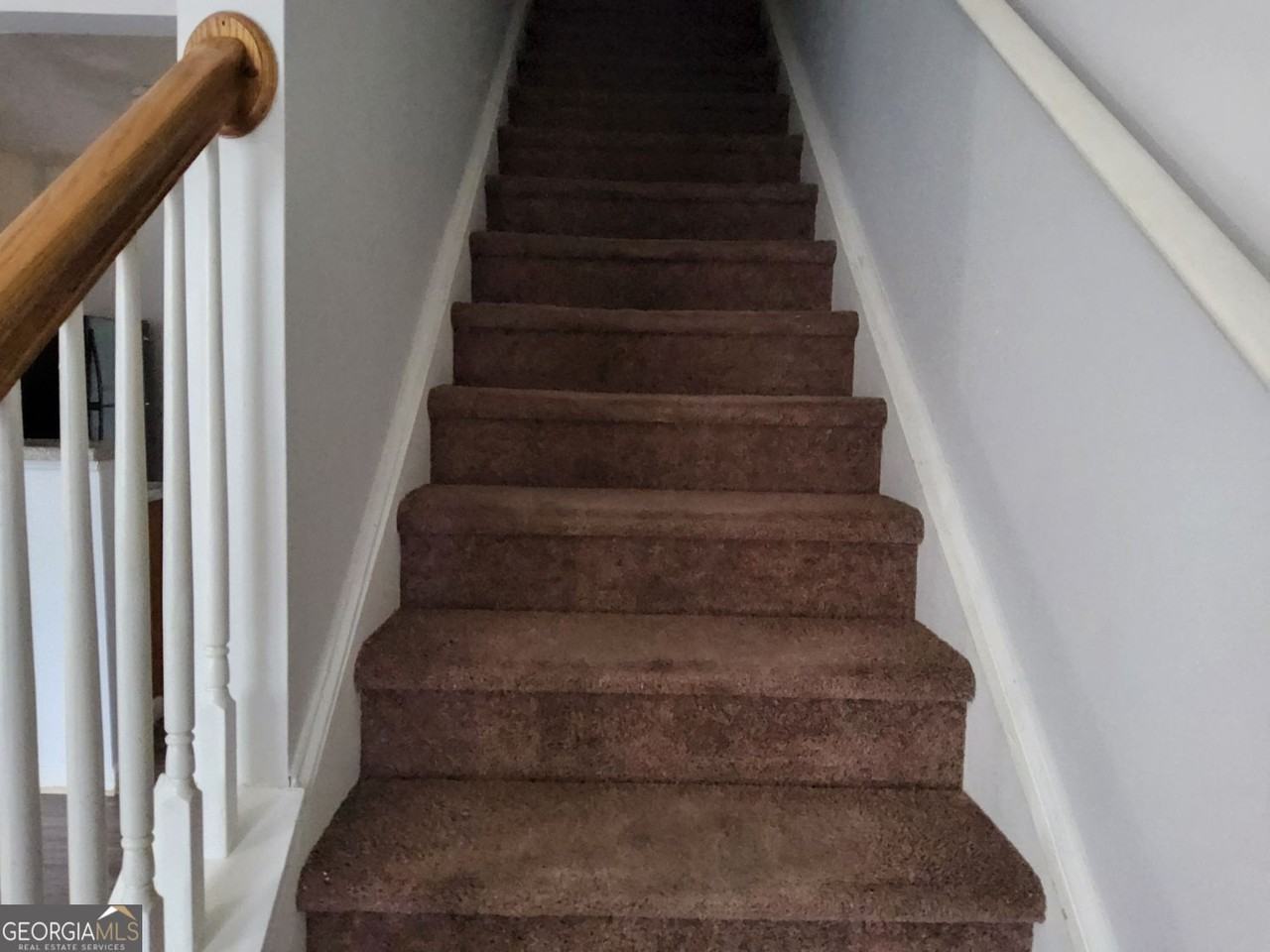 4694 Ernest Dr - Photo 5 of 23