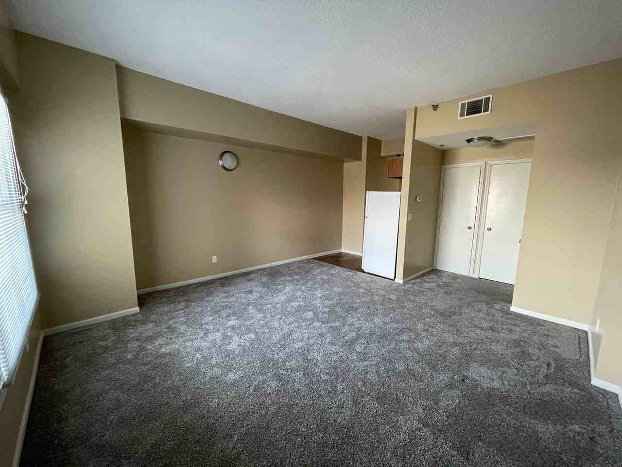 Kensington Tower Apartments - Photo 2 of 33