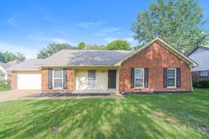 featured image of 5036 Brooksbank Cv S