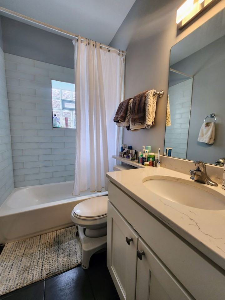 717 W Belmont Ave Apt 1r #1R - Photo 5 of 13