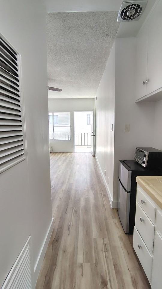 12545 Pacific Ave - Photo 5 of 17