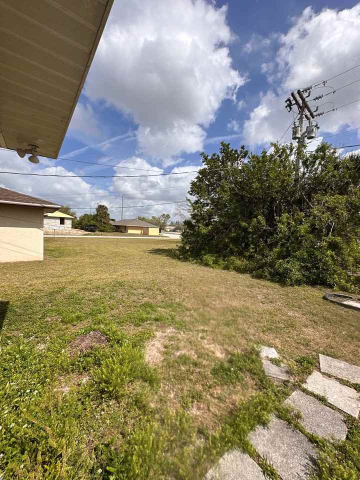 3709 Sw Santa Barbara Pl - Photo 5 of 19