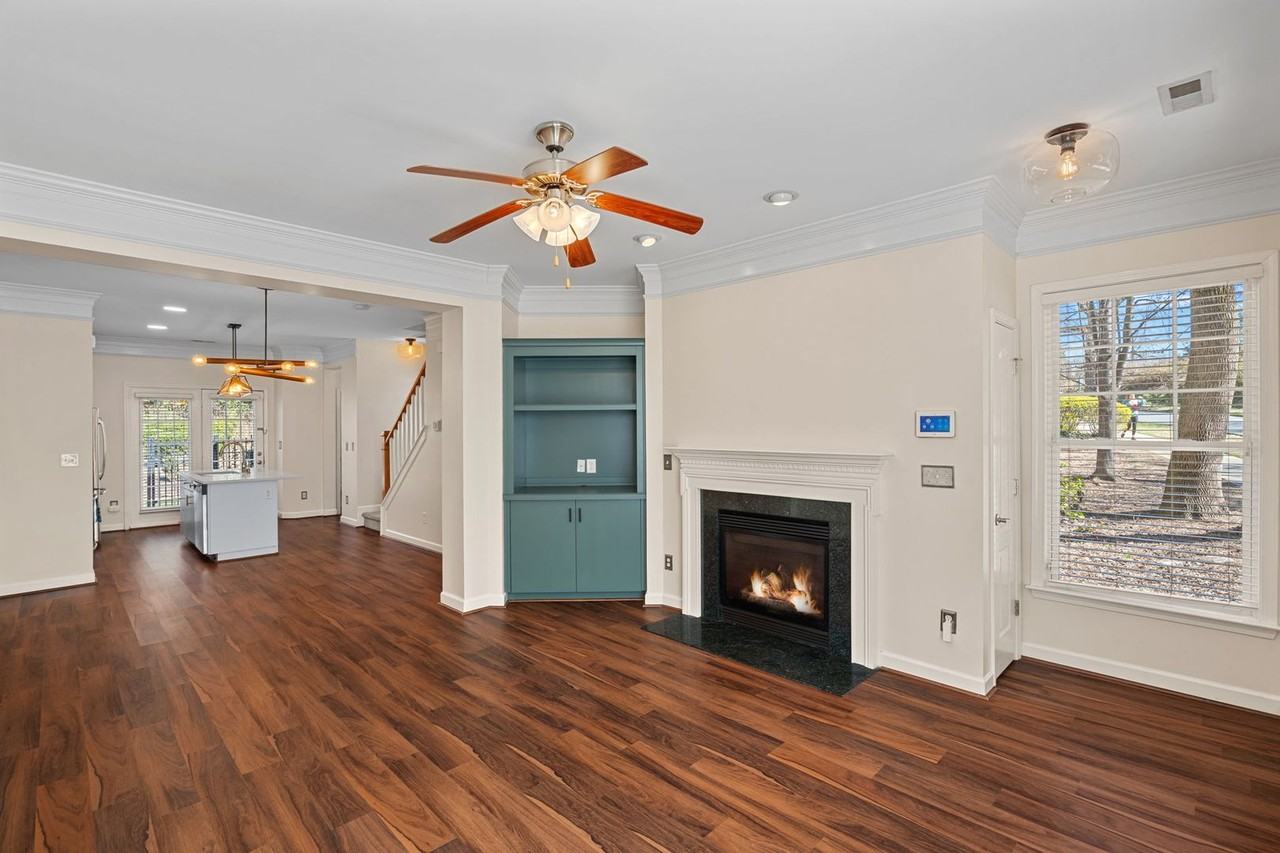 1620 Lela Ave - Photo 3 of 18