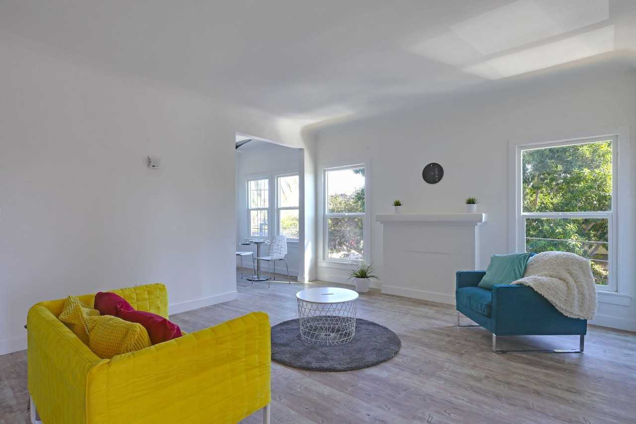 4108 Marathon St - Photo 2 of 7