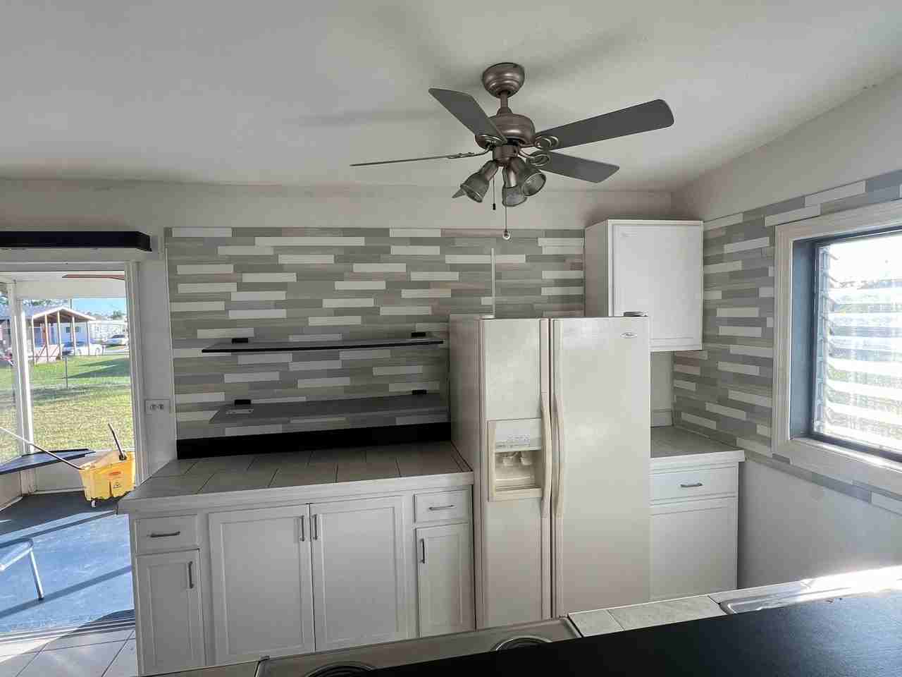 21179 Meehan Ave - Photo 3 of 11