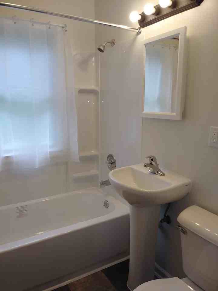 6120 W Stevenson St - Photo 2 of 5
