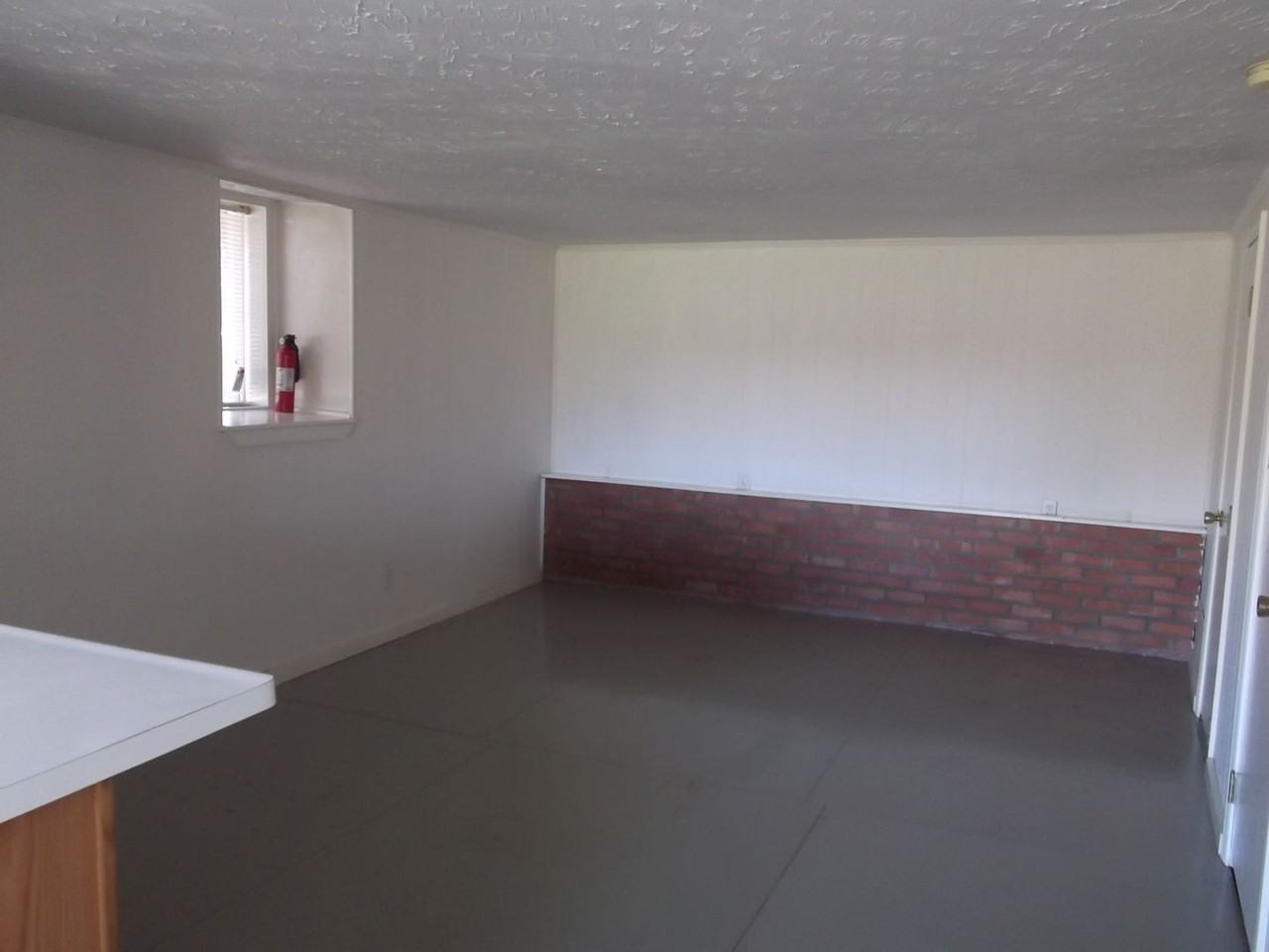 1603 N 474th Rd - Photo 2 of 12