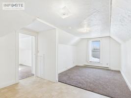 featured image of 631 E Davis St #B