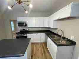 featured image of 852 Lafayette Ave Ne