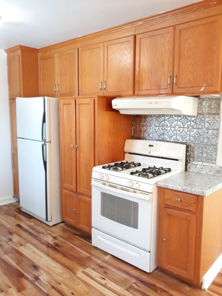 106 W 104th St - Photo 4 of 13