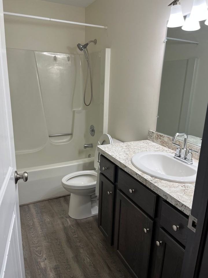 478 S Kaser Dr - Photo 7 of 20