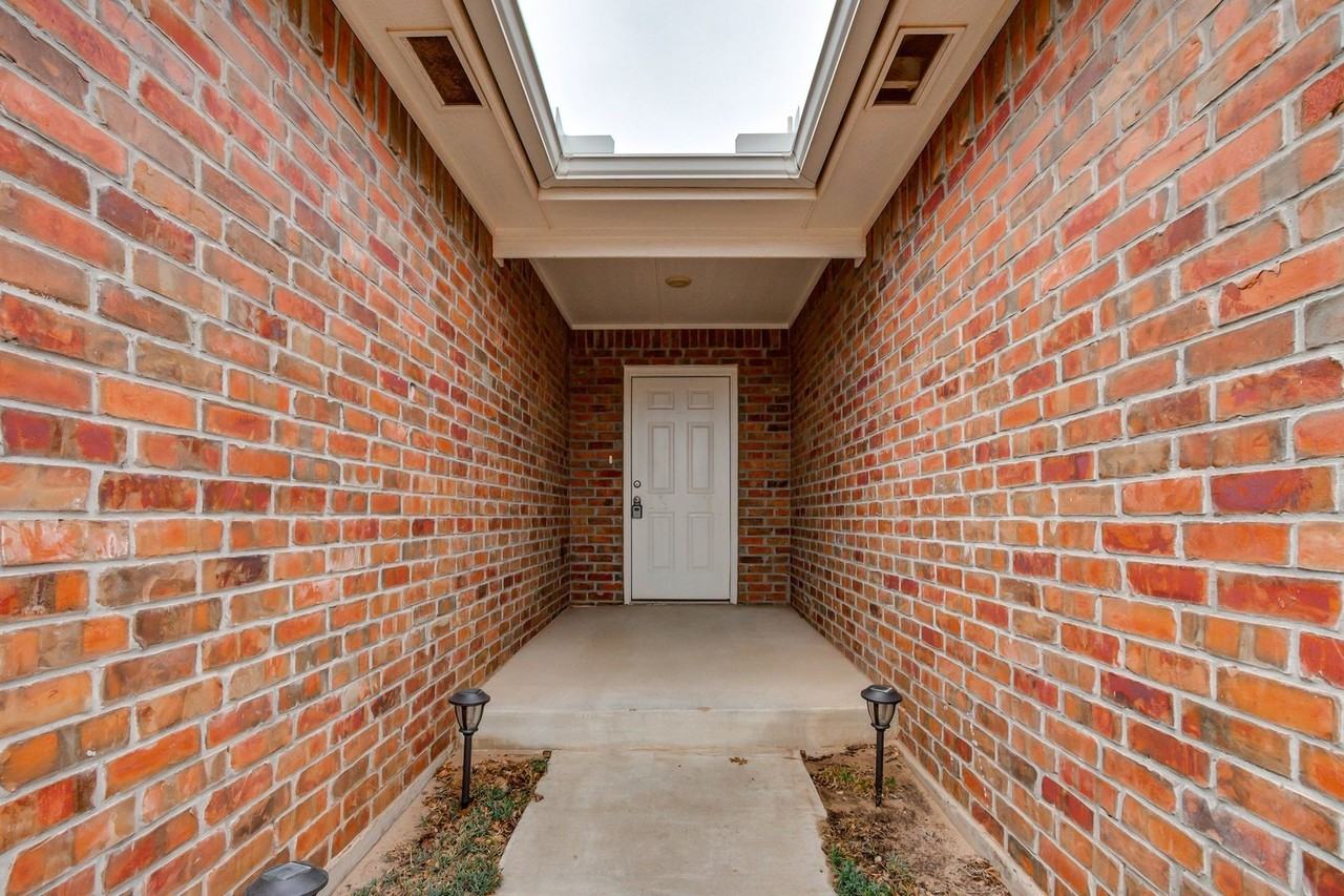 13321 Beaumont Dr - Photo 7 of 50