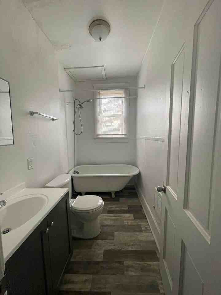 626-628 W Main St - Photo 5 of 21