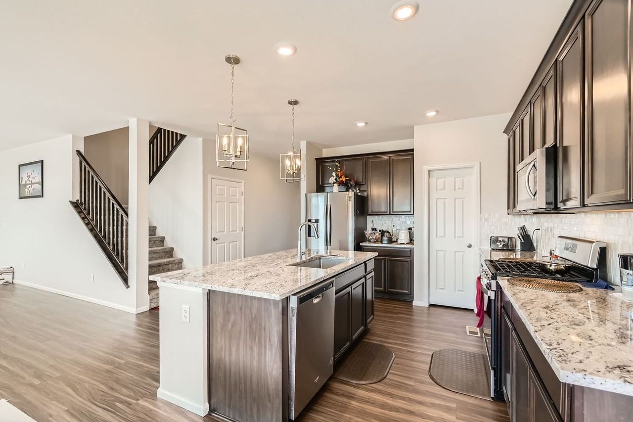 395 Western Sky Cir - Photo 3 of 29